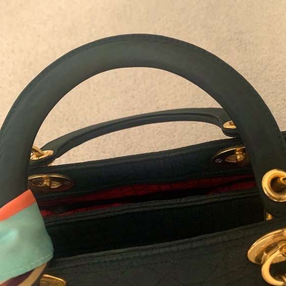 TRADED🛍Lady Dior Quilted handbag - Picture 6 of 12